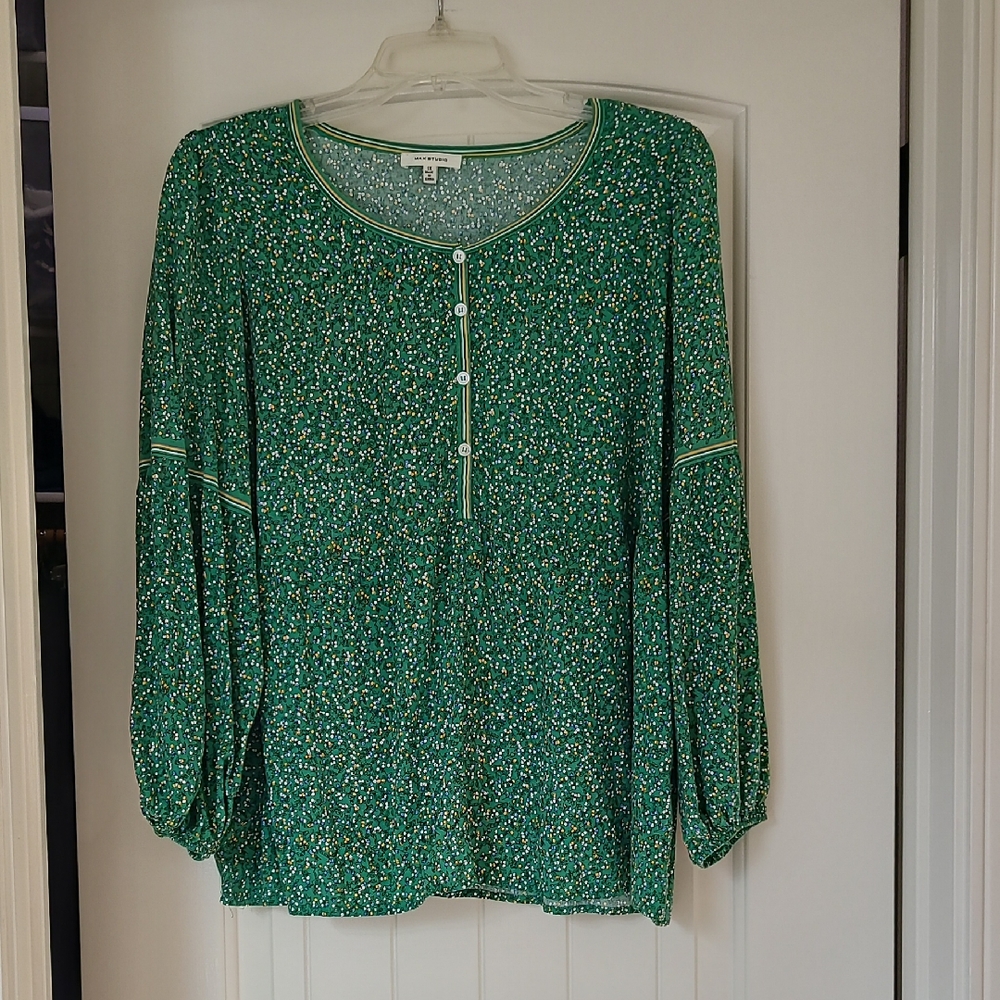 Max Studio Green Patterned Blouse